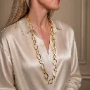 Salome Necklace G Model.webp